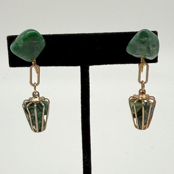 Vintage Gold-Tone Green Stone Clip-On Earrings With Dangling Cage Design - Picture 1 of 8